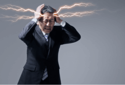 その頭痛、放っておいて大丈夫？脳出血の危険サインと早期発見の重要性サムネイル