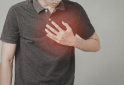 風邪だと思っていたら「肺に穴」？ ― 気胸という病気についてサムネイル